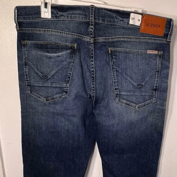 Hudson men’s 36 Byron 5pocket straight leg zip fly stretch,medium wash Jean - Picture 5 of 10